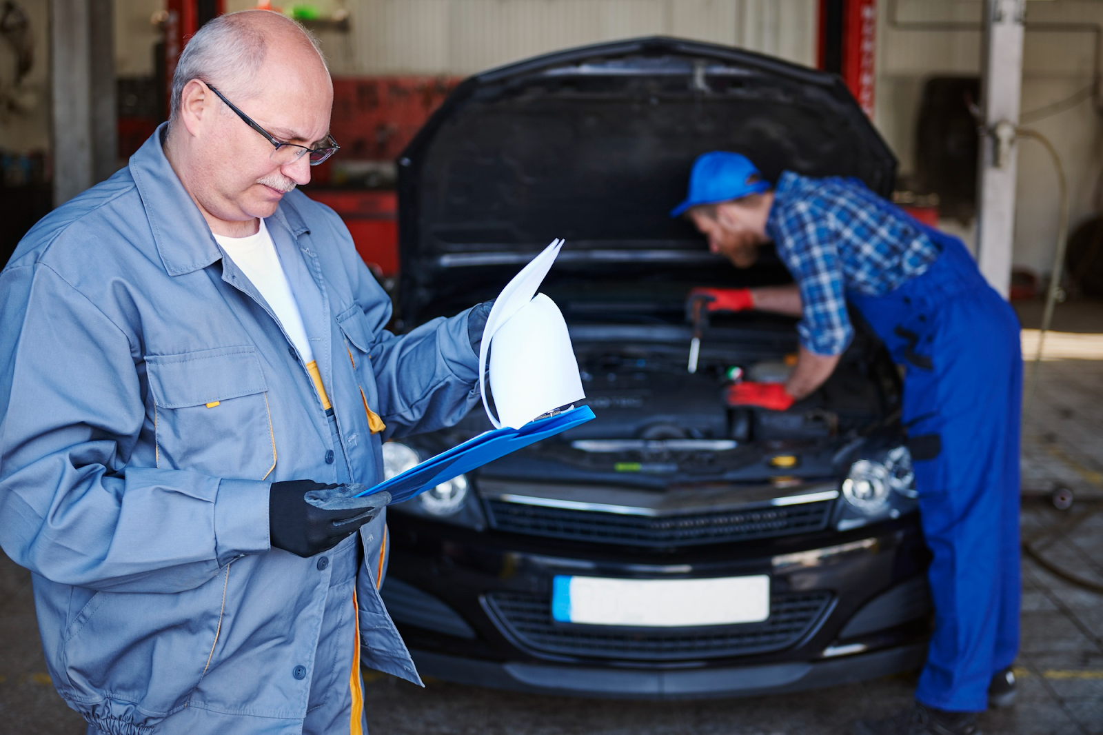 6 Reasons for Regular Car Safety Inspections 